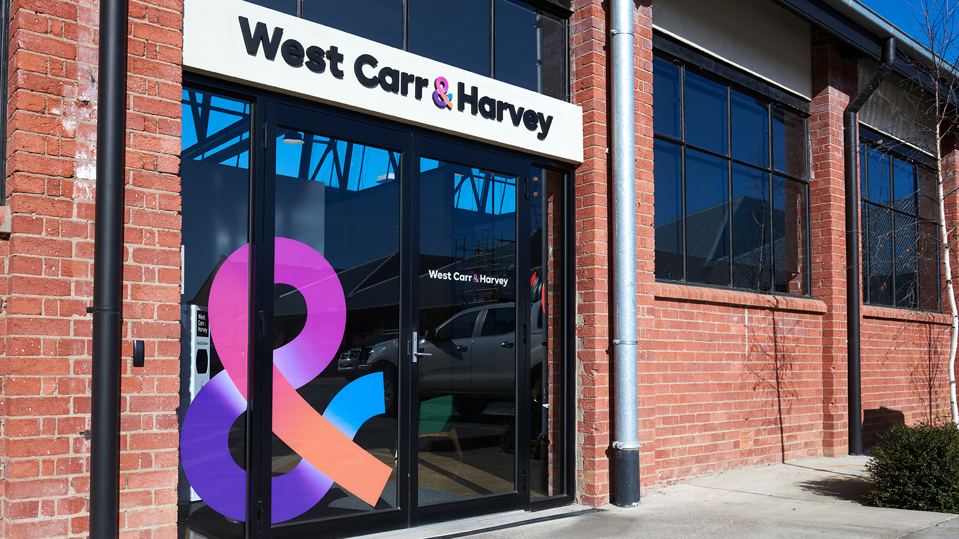 West Carr and Harvey Accounting Geelong's entrance signs